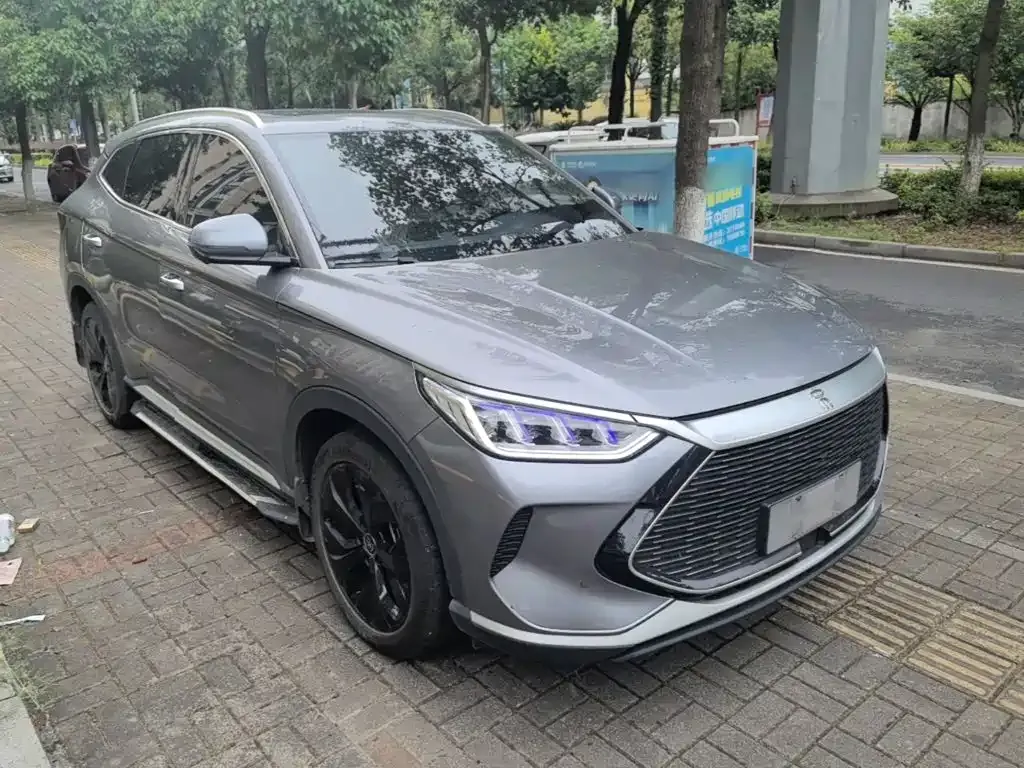 BYD PLUS New Energy — фото 7