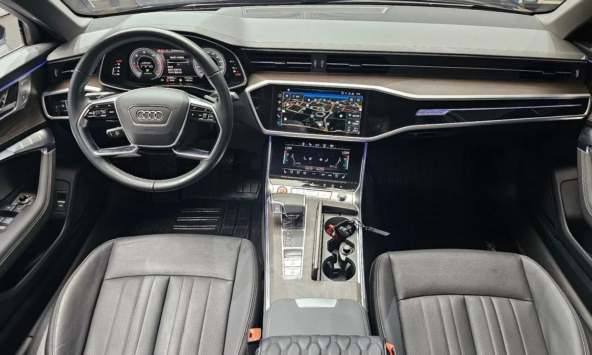 Audi A6 — фото 2