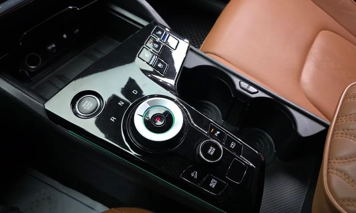 Kia Sportage — фото 10