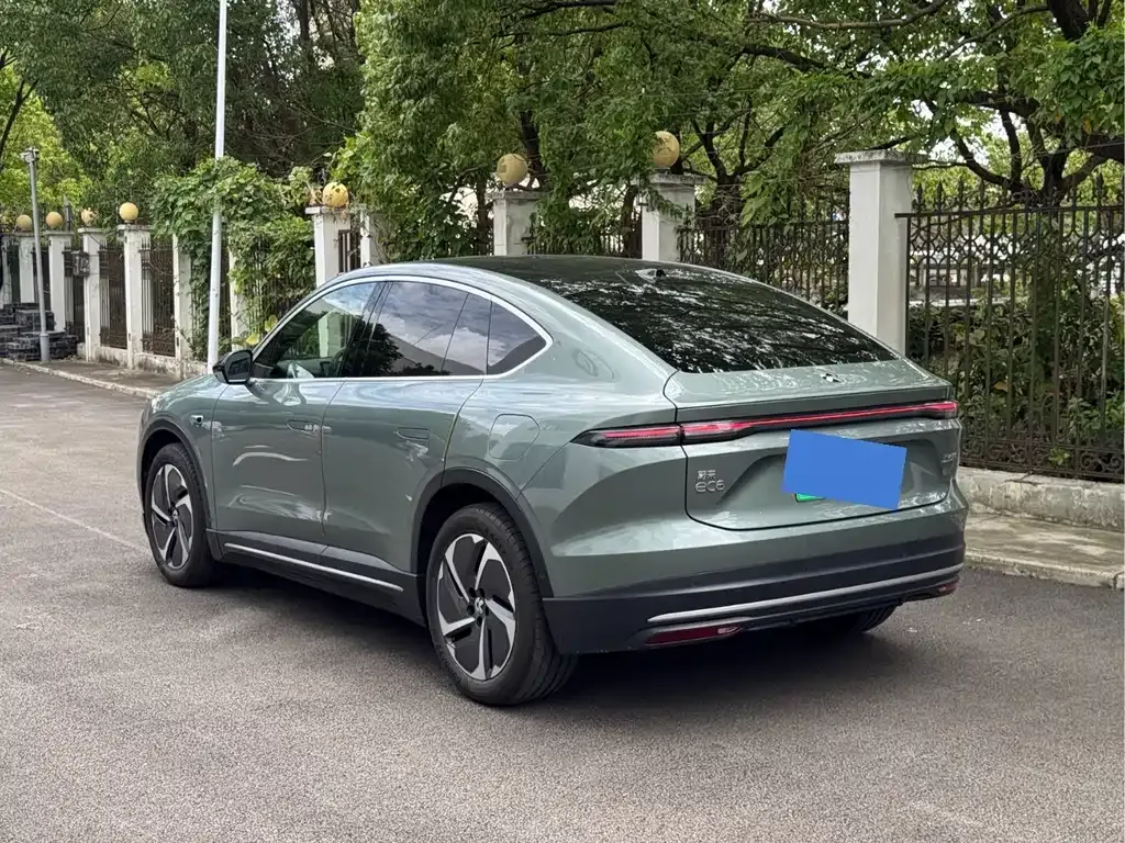 NIO EC6 — фото 10