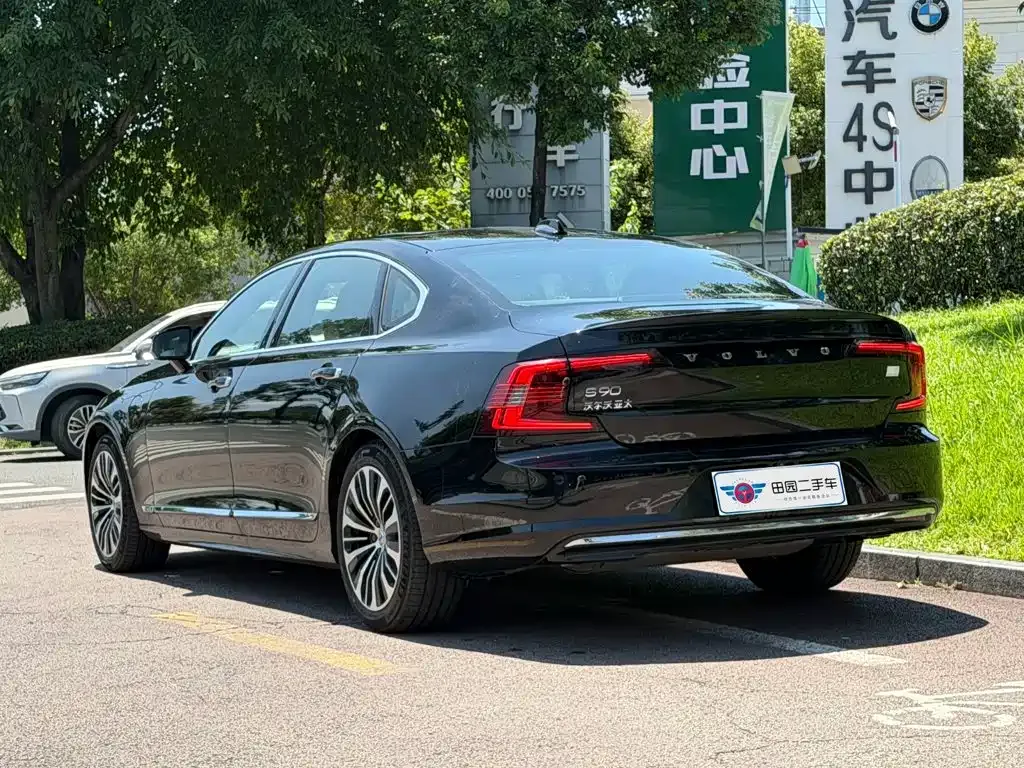 Volvo S90 PHEV — фото 10