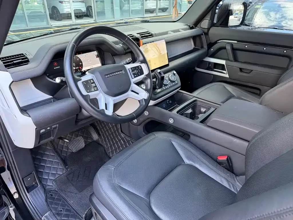 Land Rover Defender — фото 4