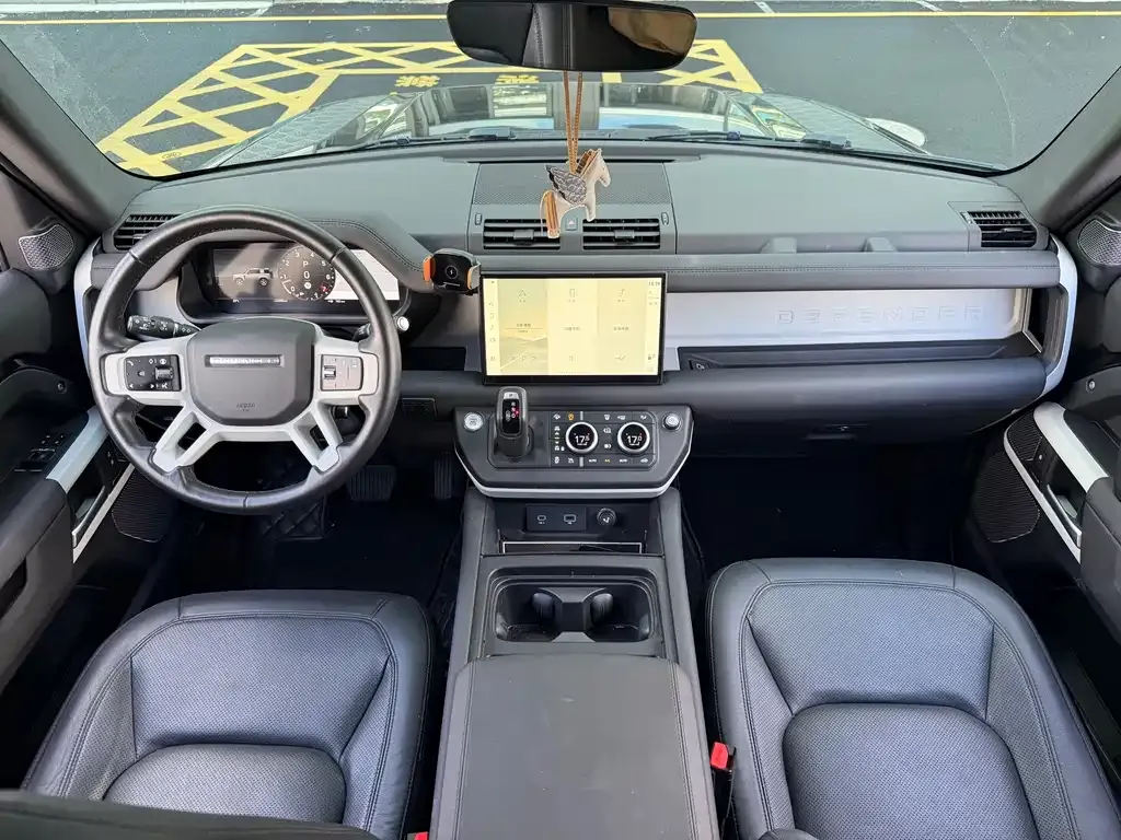 Land Rover Defender — фото 5