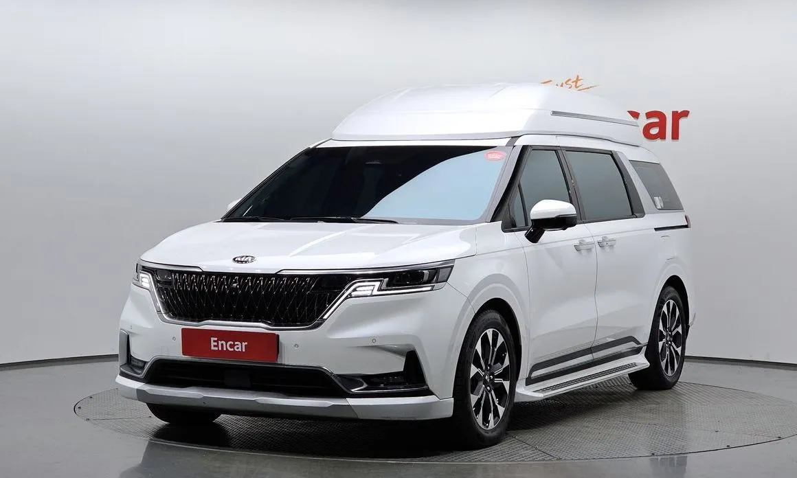 Kia Carnival — фото 1