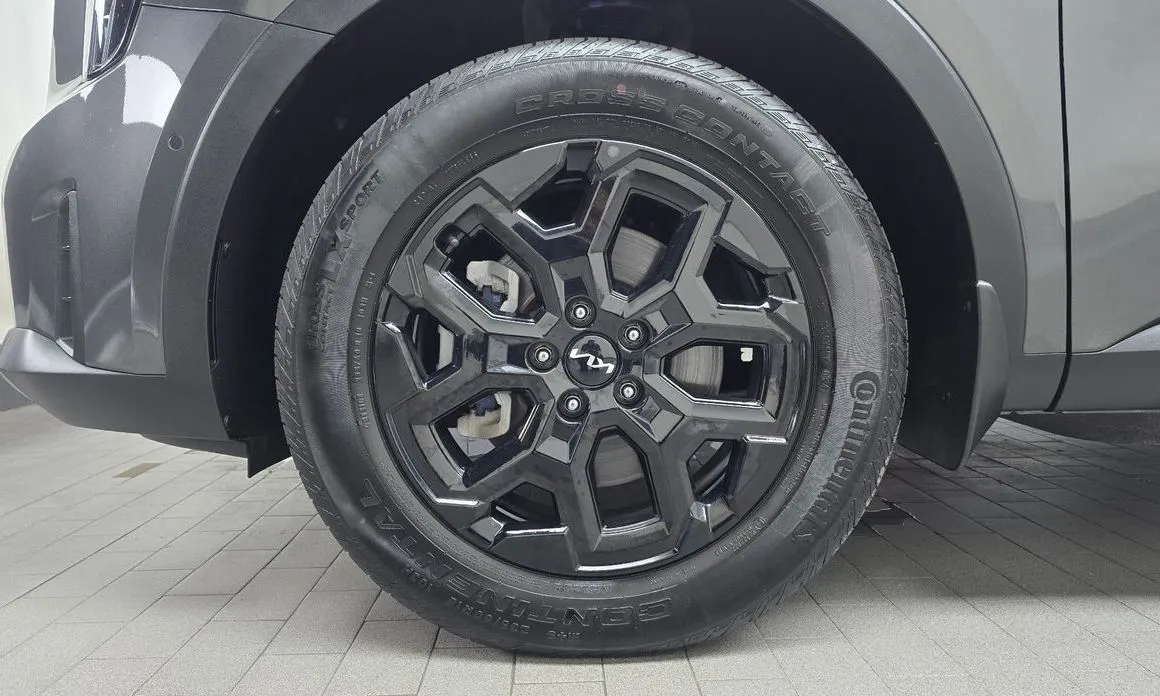 Kia Sorento — фото 3