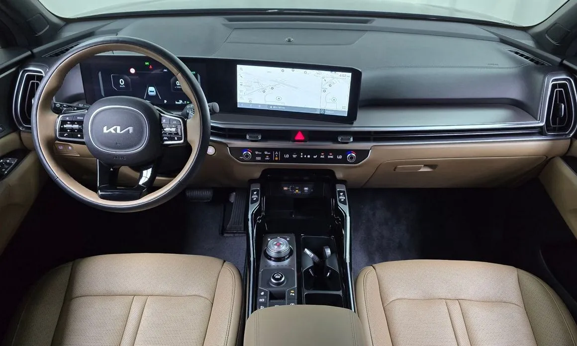 Kia Sorento — фото 10