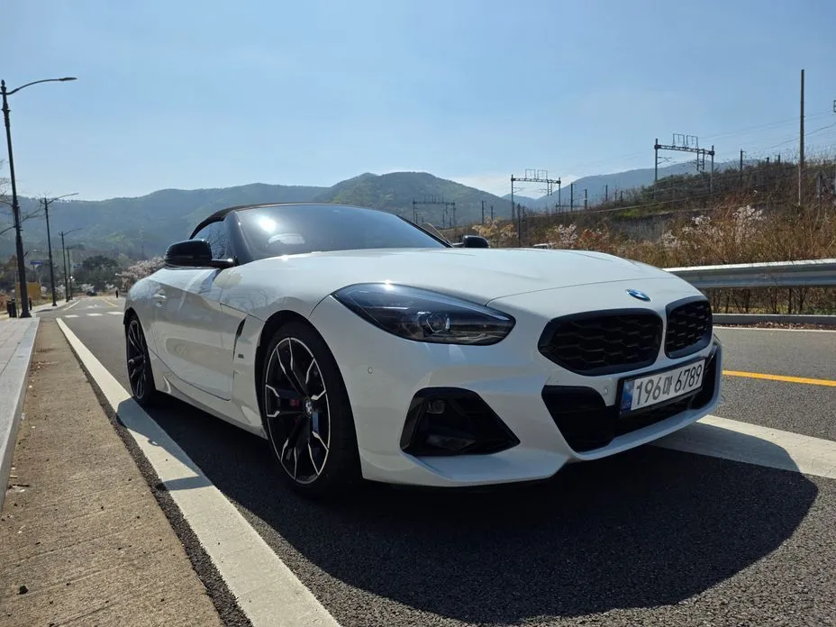 BMW Z4 — фото 9