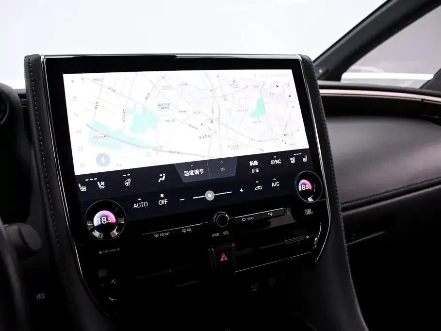 Toyota Alphard — фото 3