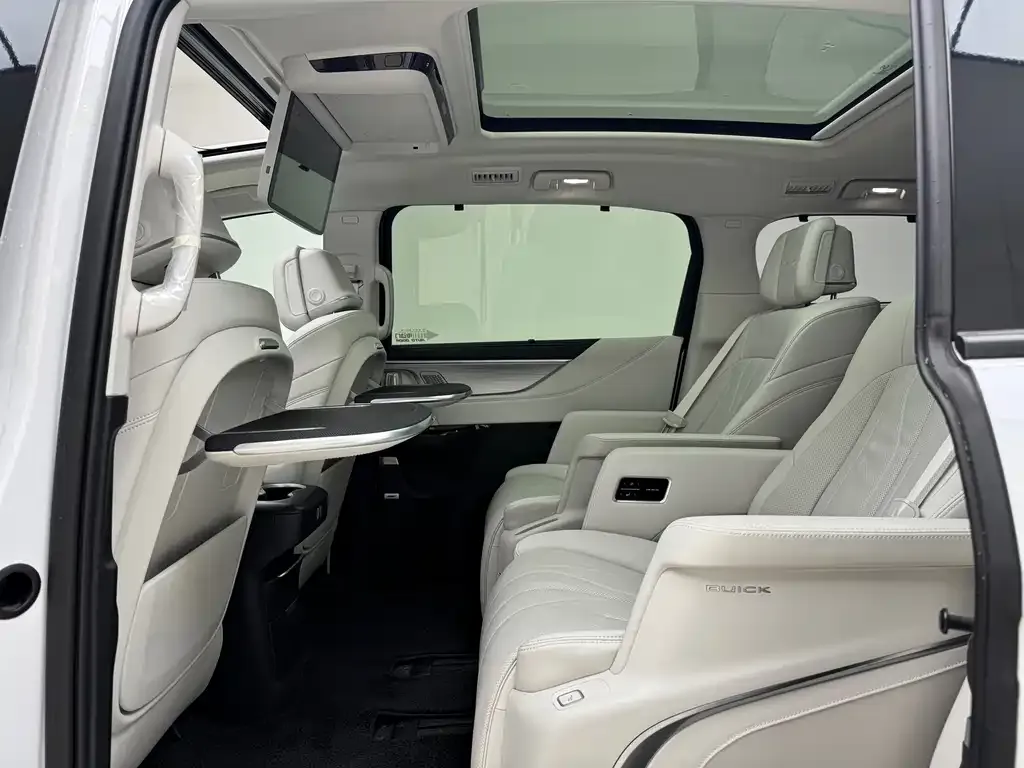 Buick GL8 Hybrid — фото 4