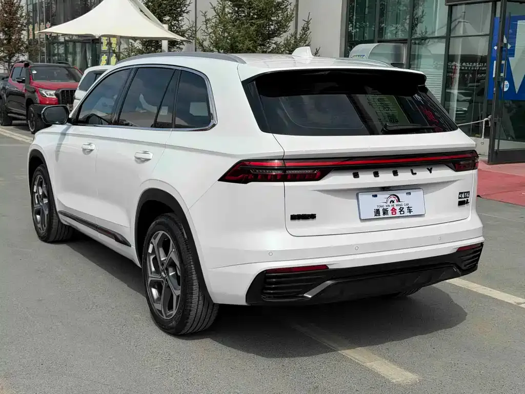 Geely Xingyue L — фото 3