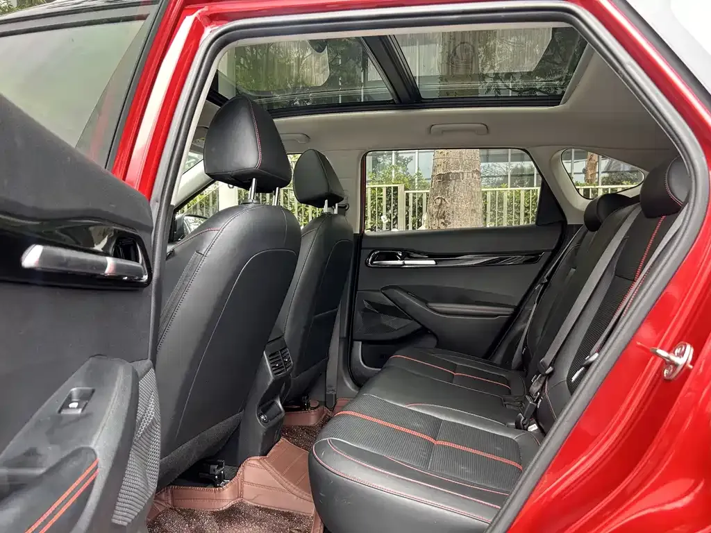 Kia KX3 — фото 2