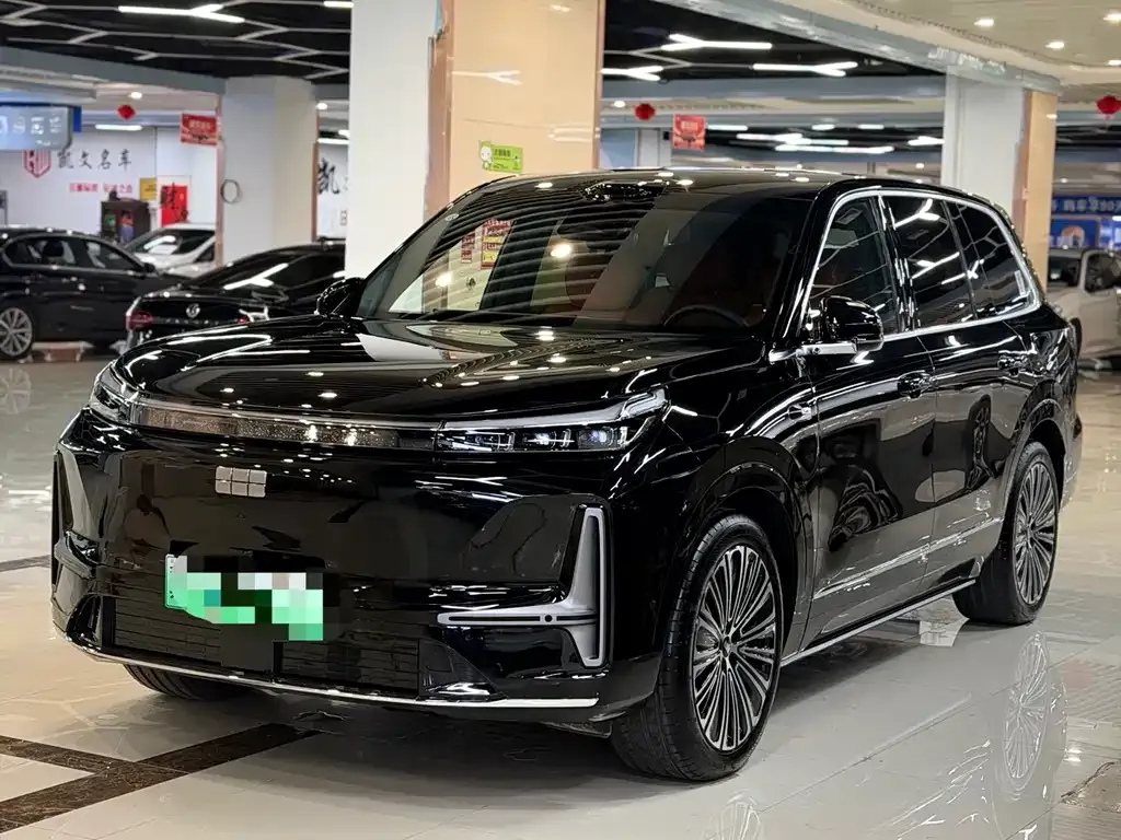 Geely Galaxy M9 — фото 1