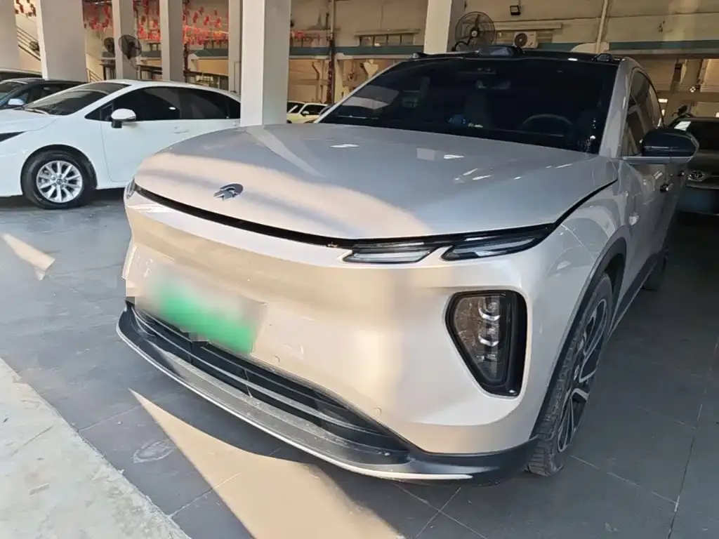 NIO EC6 — фото 9