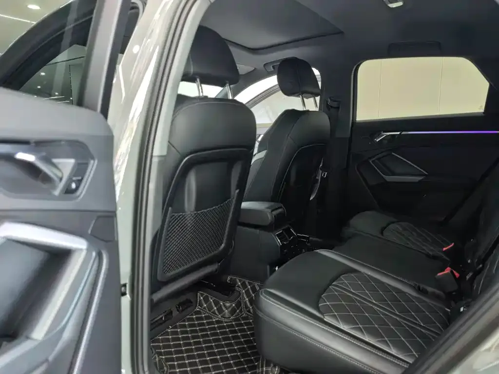 Audi Q3 Sportback — фото 4