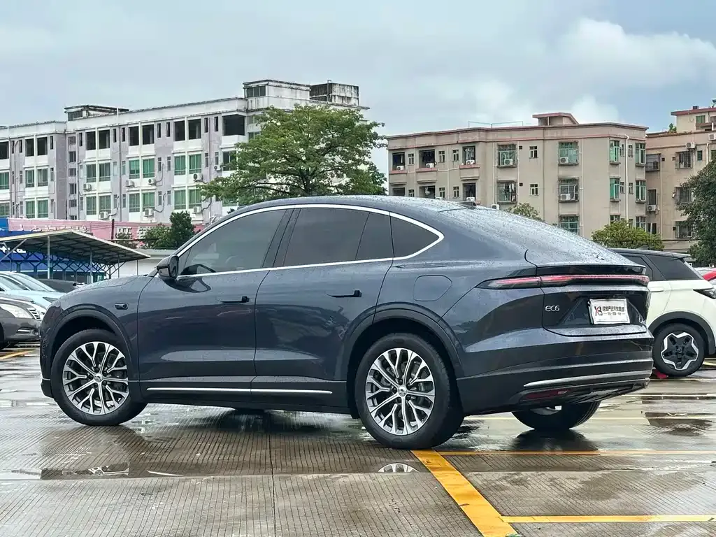 NIO EC6 — фото 10