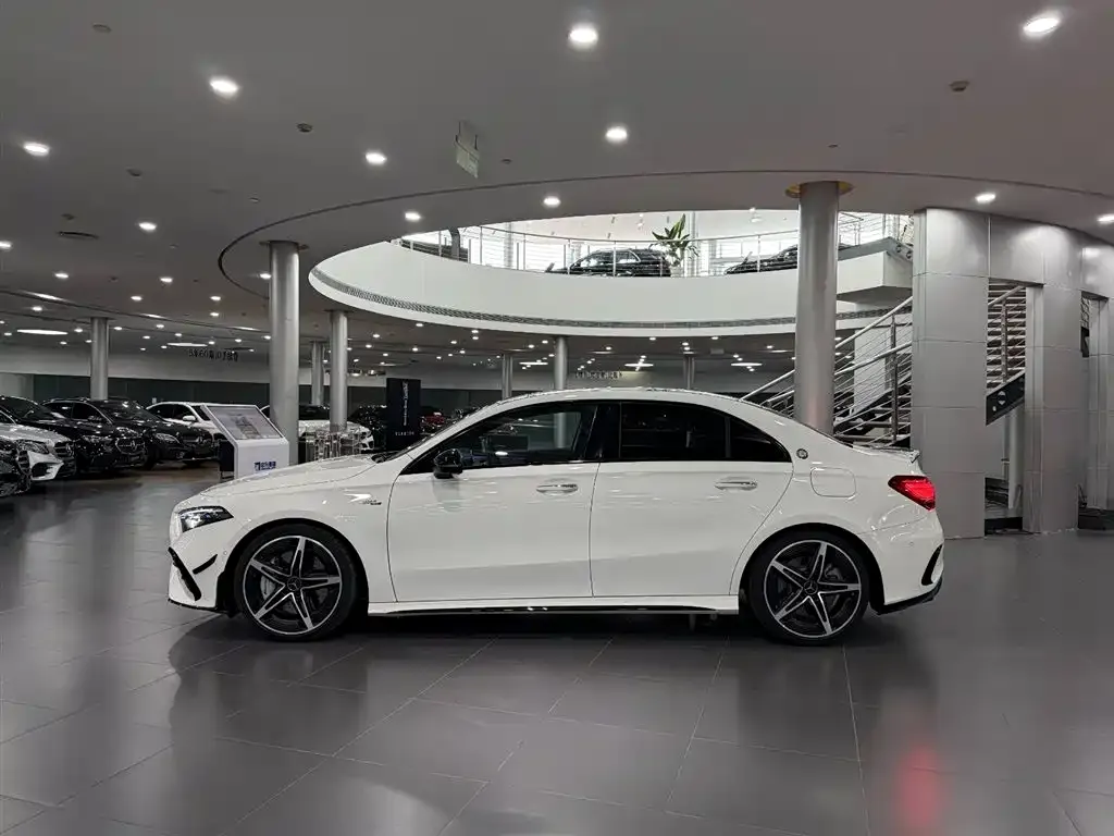 Mercedes-Benz A-Class AMG — фото 2
