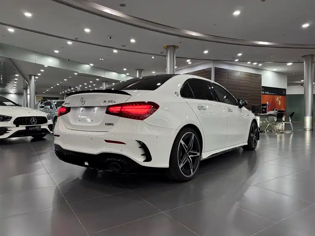 Mercedes-Benz A-Class AMG — фото 3
