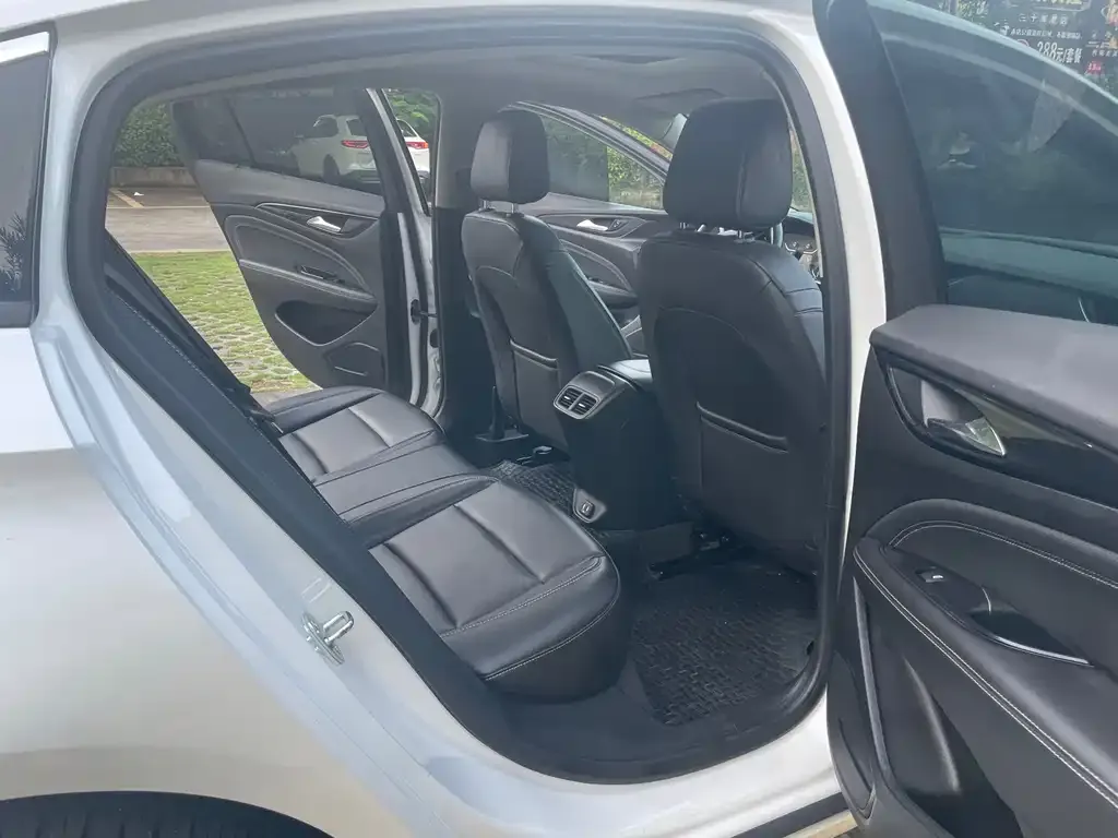 Buick Regal — фото 6