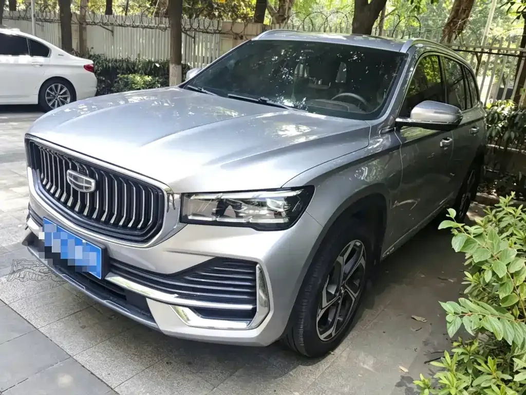 Geely Xingyue L — фото 1