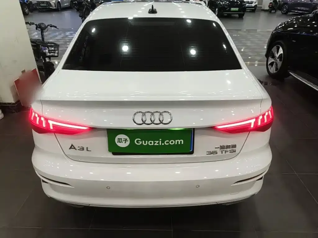 Audi A3 — фото 2