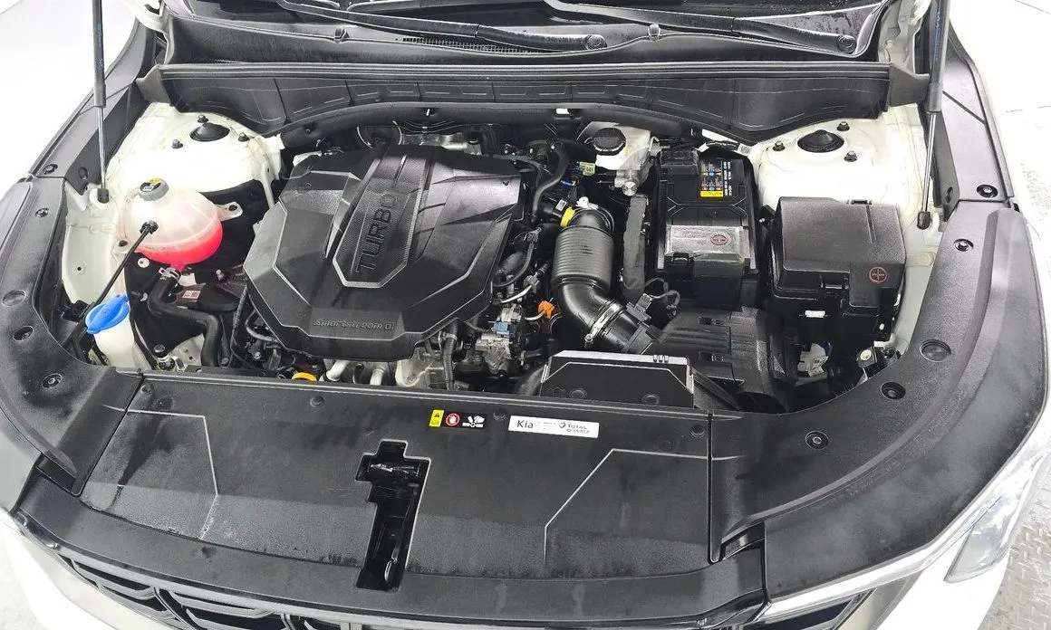 Kia Sorento — фото 8