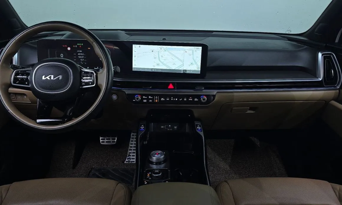 Kia Sorento — фото 4