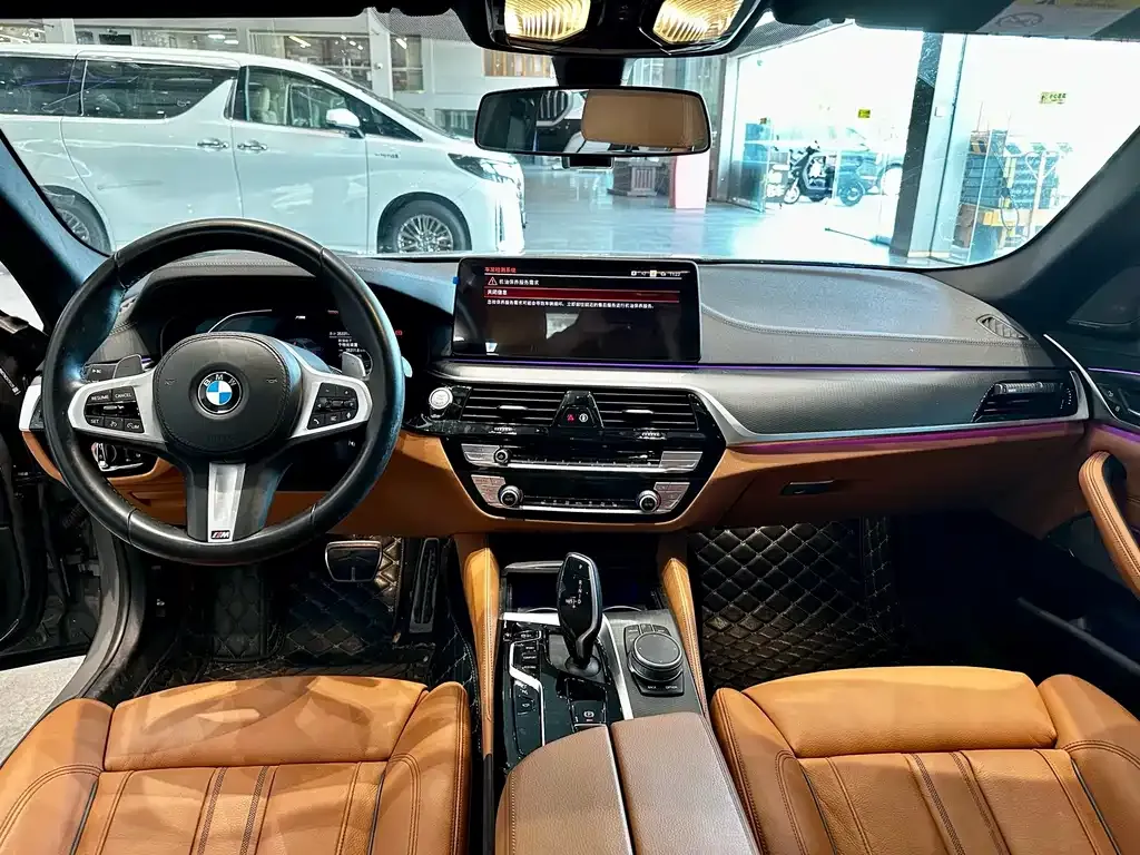 BMW 5 Series (Import) — фото 2