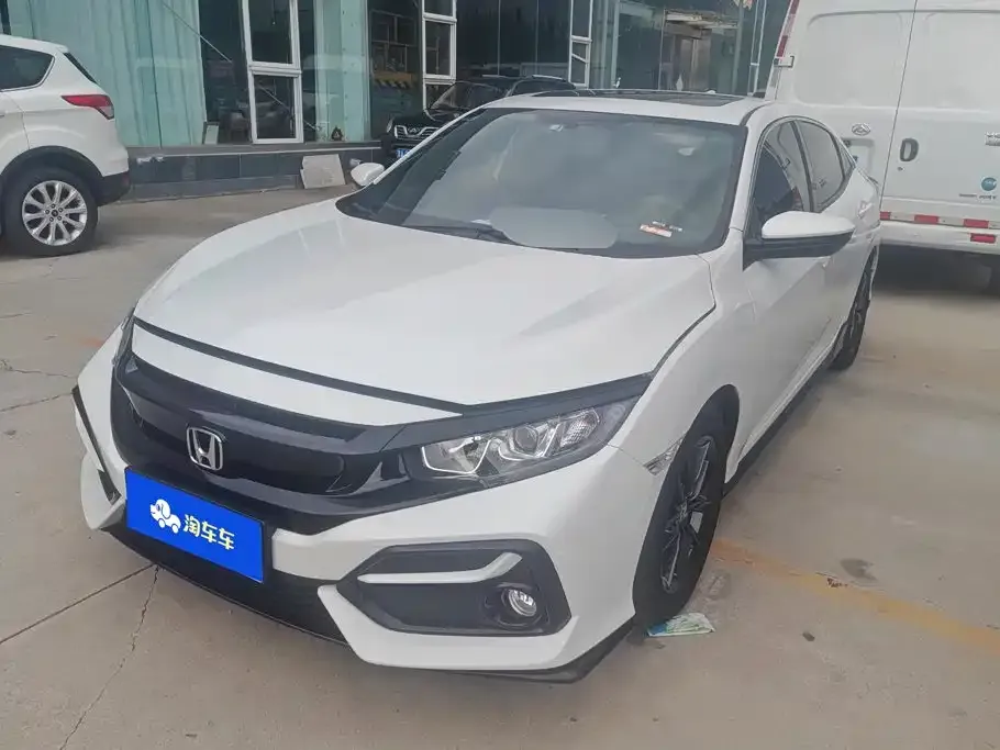 Honda Civic — фото 1