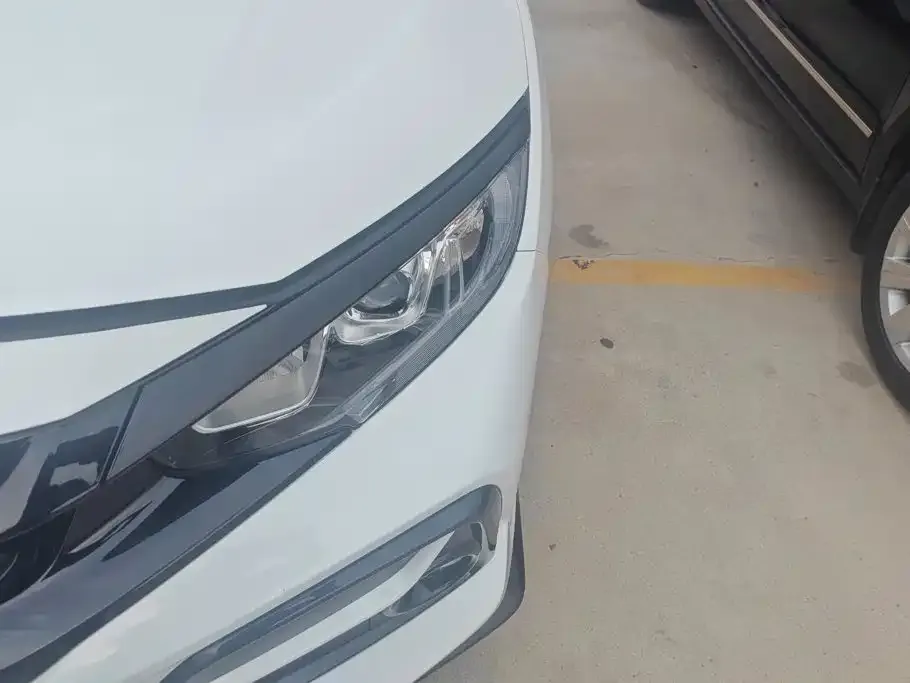 Honda Civic — фото 10