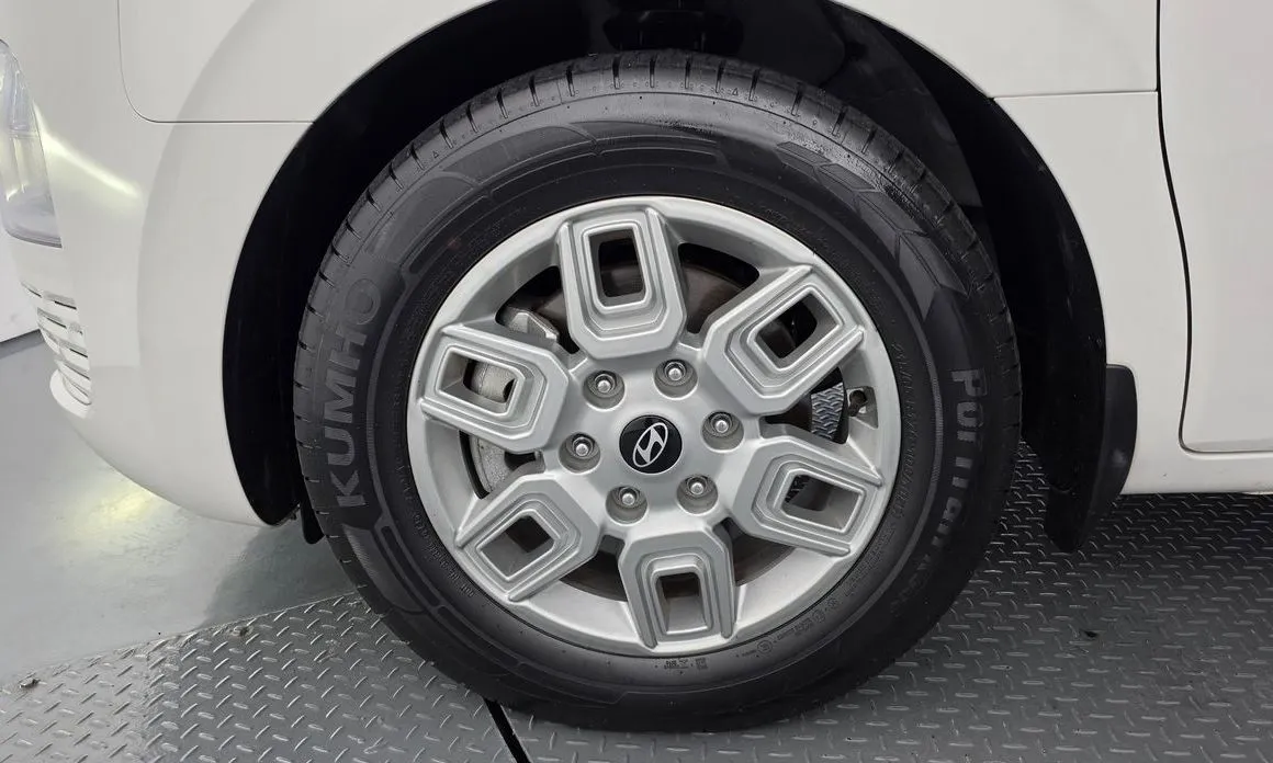 Hyundai Staria — фото 9