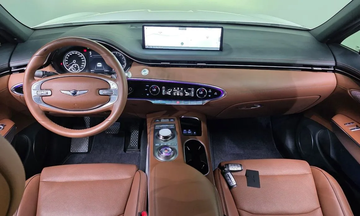 Genesis GV70 — фото 10