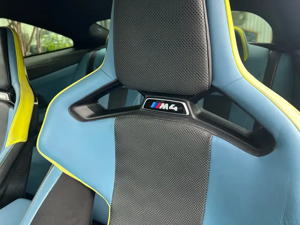 BMW M4 — фото 9