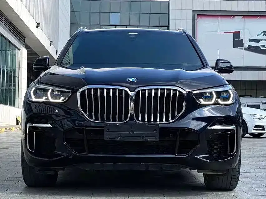 BMW X5 — фото 2