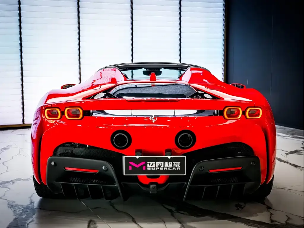 Ferrari SF90 — фото 3