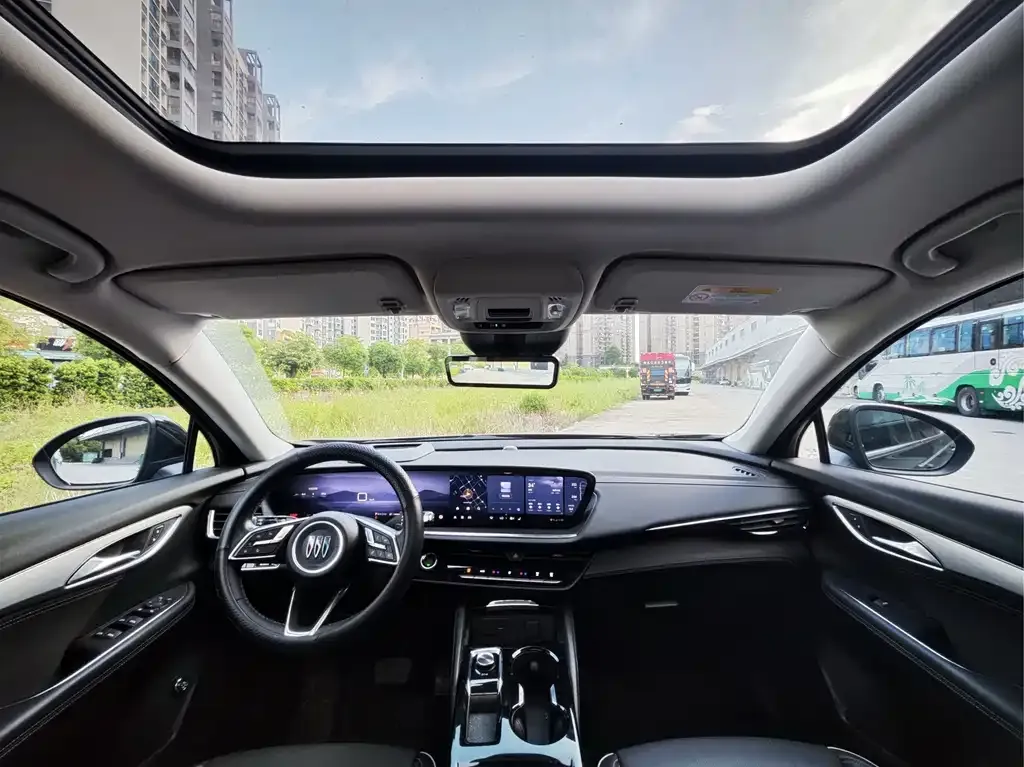Buick Envision Plus — фото 3