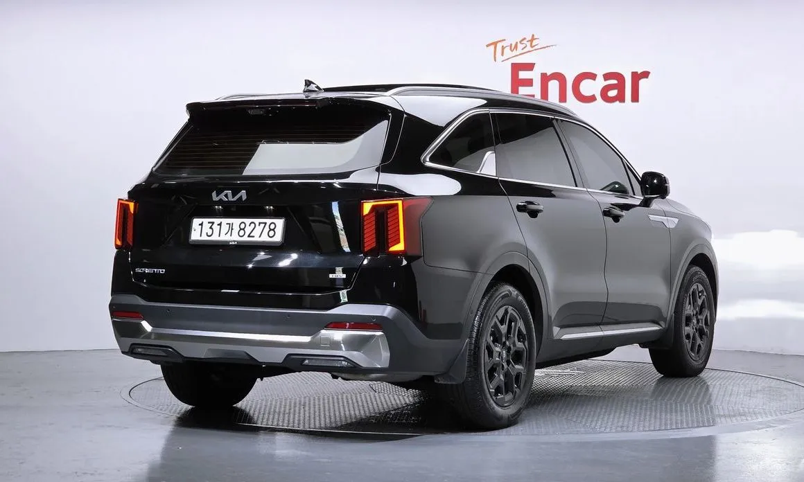 Kia Sorento — фото 4