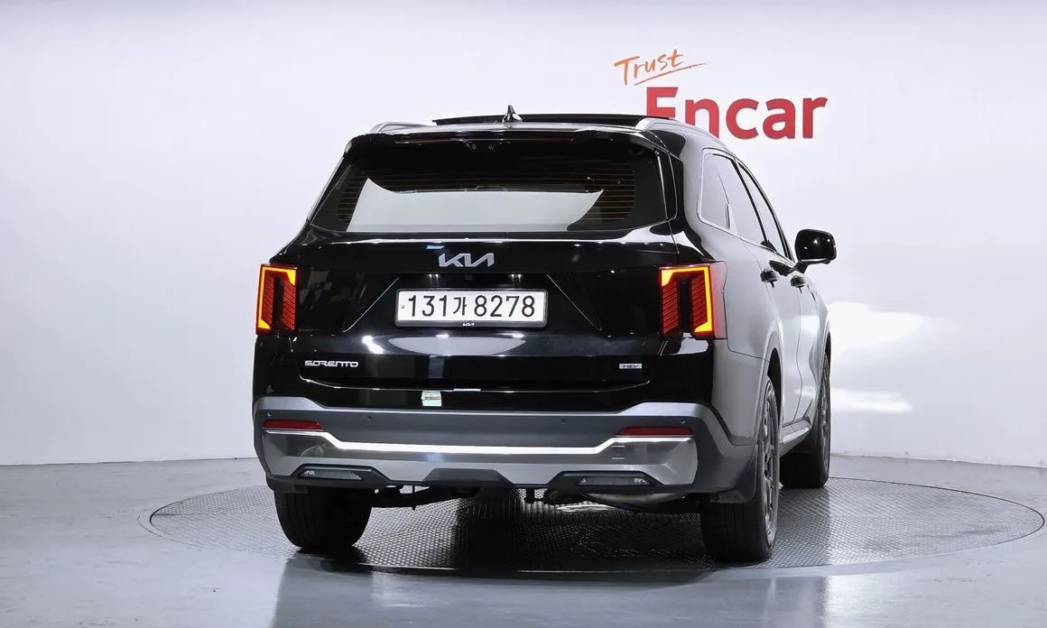 Kia Sorento — фото 6