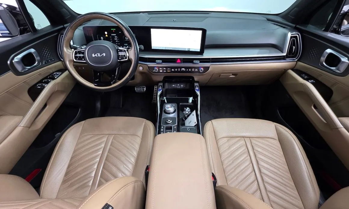 Kia Sorento — фото 8