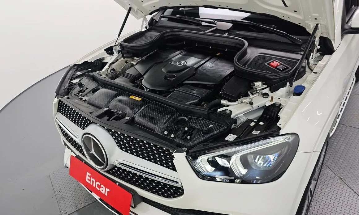 Mercedes-Benz GLE-Class — фото 10