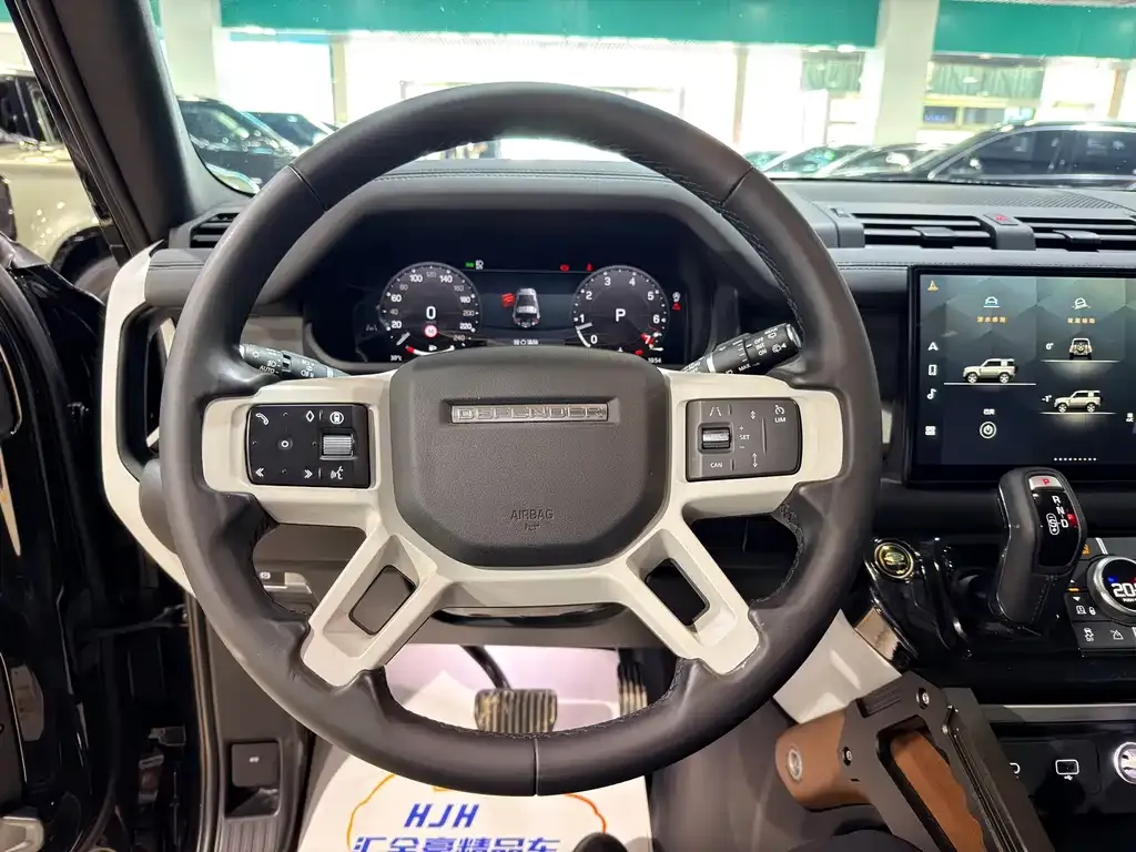 Land Rover Defender — фото 2