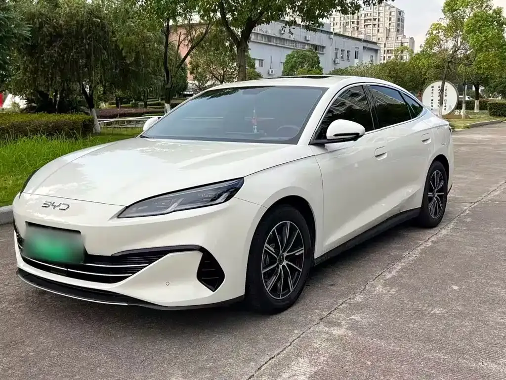 BYD Seal 06 — фото 1