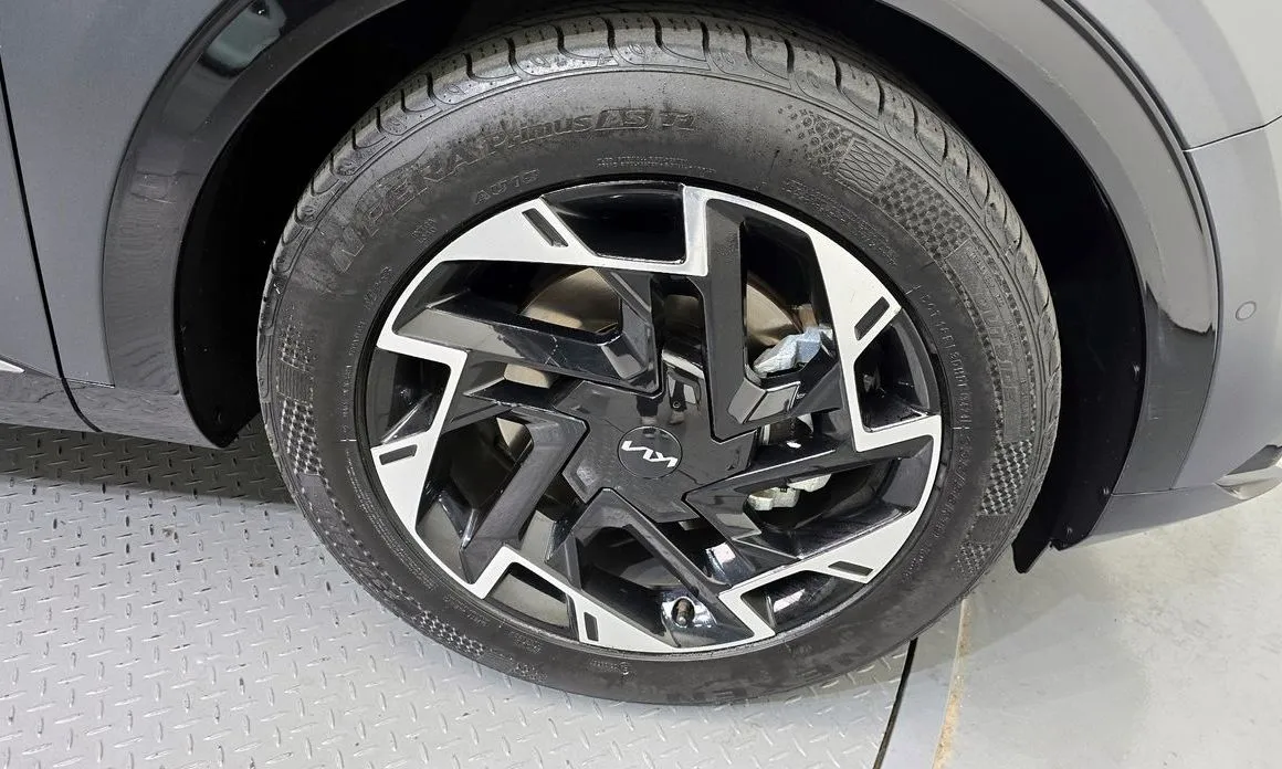 Kia Sportage — фото 9