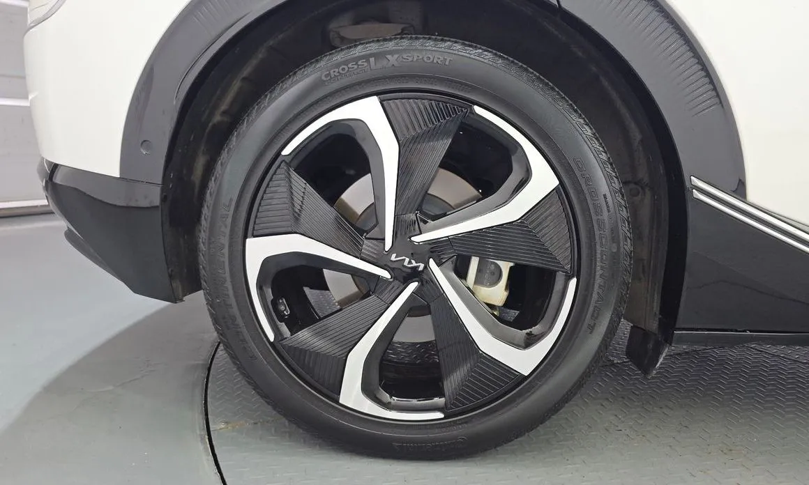 Kia EV6 — фото 7