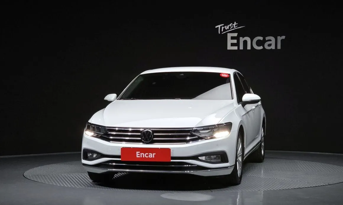Volkswagen Passat — фото 6
