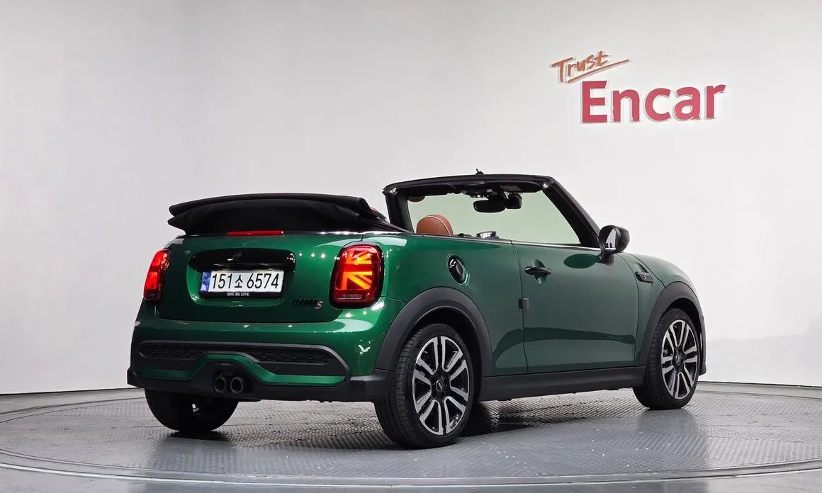 Mini Cooper Convertible — фото 2