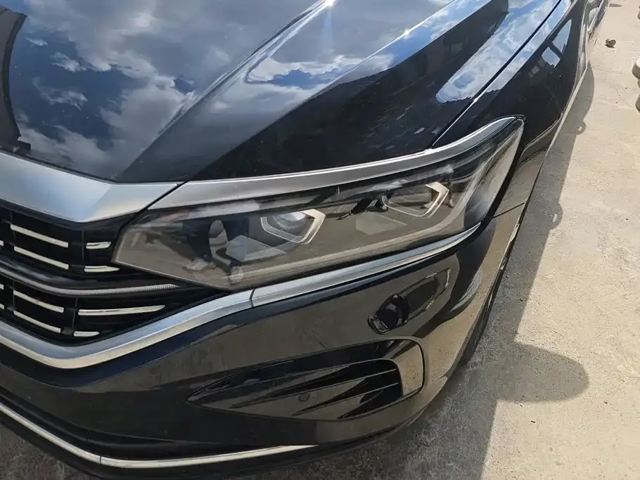 Volkswagen Passat — фото 2