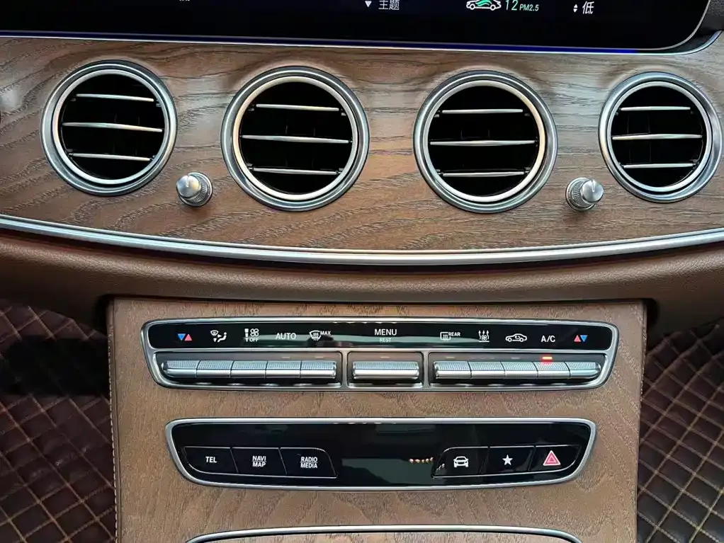 Mercedes-Benz E-Class New Energy — фото 10