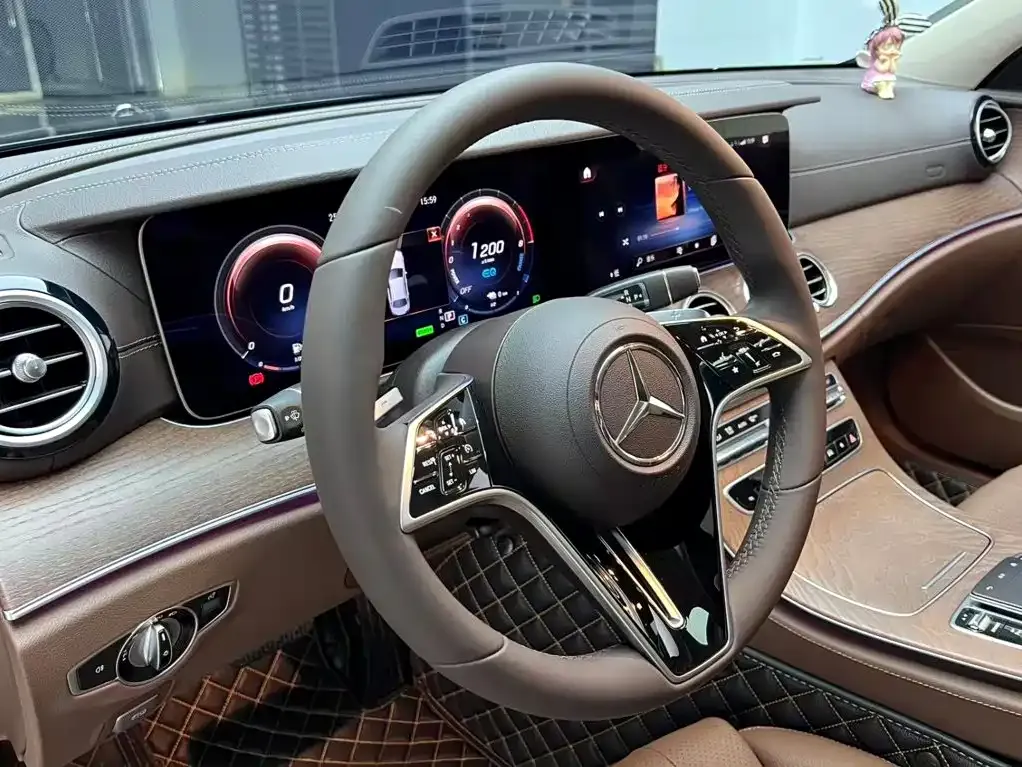 Mercedes-Benz E-Class New Energy — фото 3