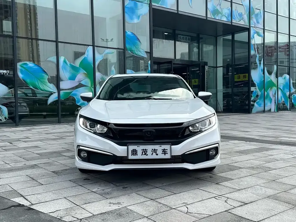 Honda Civic — фото 9
