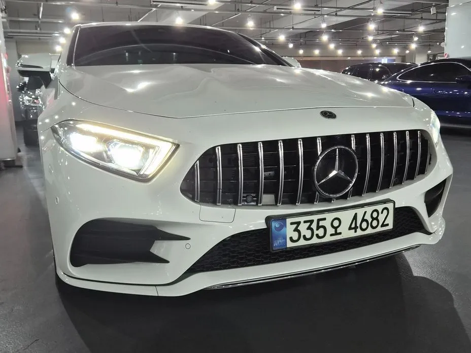 Mercedes-Benz CLS-Class — фото 10